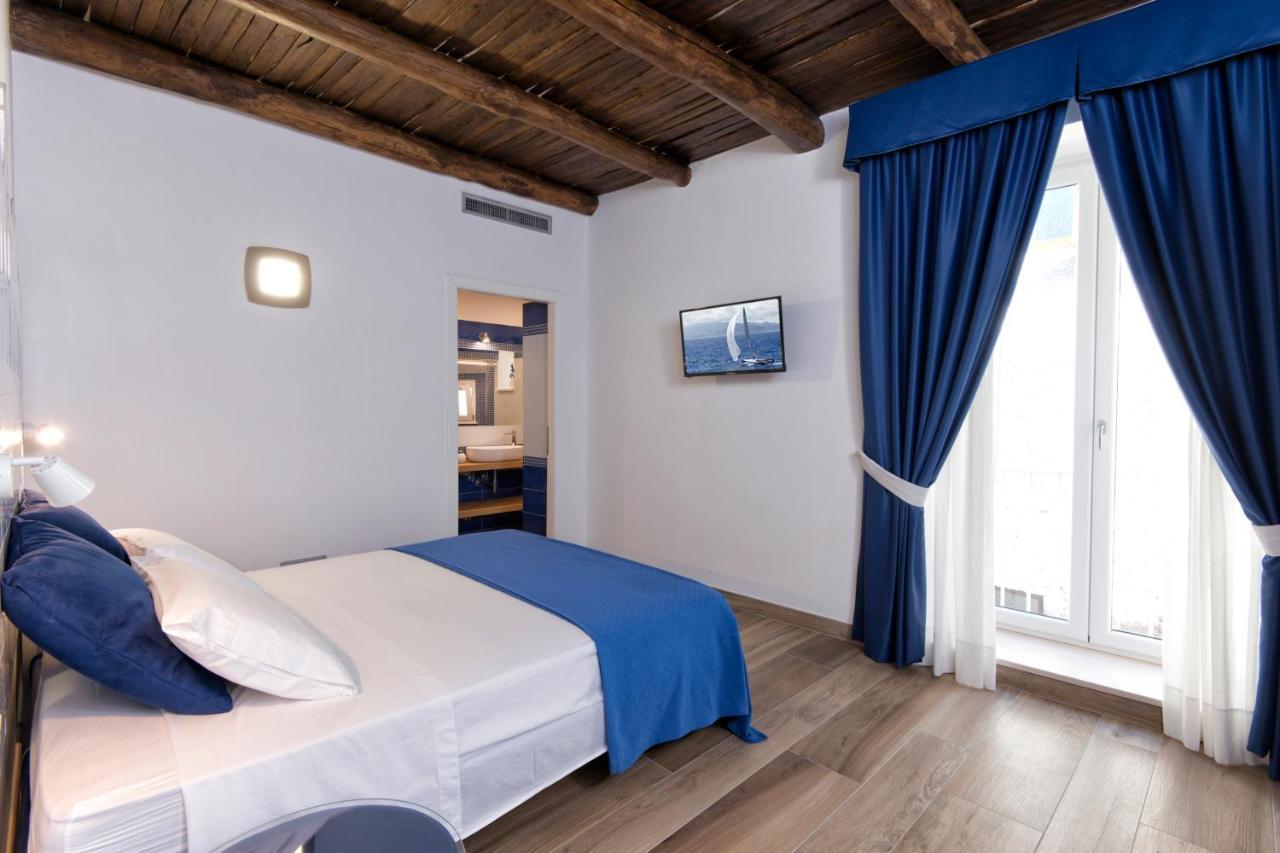 Appartamento Maison Eugenie Sorrento Esterno foto